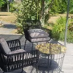 Maison Spacieuse Avec Piscine Chauffee, Animaux Admis - Fr-1-306-1314 펜션