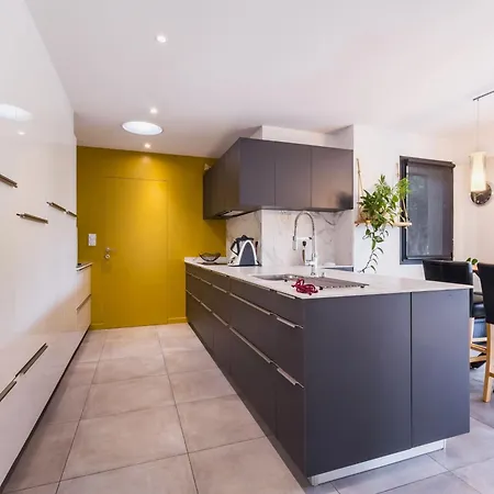 Maison Spacieuse Avec Piscine Chauffée, Animaux Admis - Fr-1-306-1314 * Nozay (Loire-Atlantique)