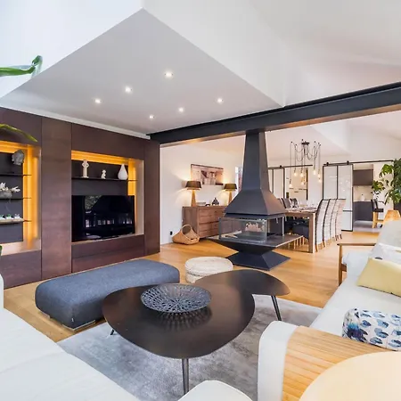 Maison Spacieuse Avec Piscine Chauffee, Animaux Admis - Fr-1-306-1314 펜션 *