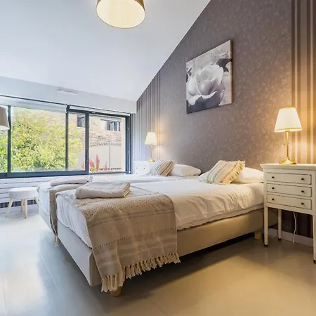 펜션 Maison Spacieuse Avec Piscine Chauffee, Animaux Admis - Fr-1-306-1314 *