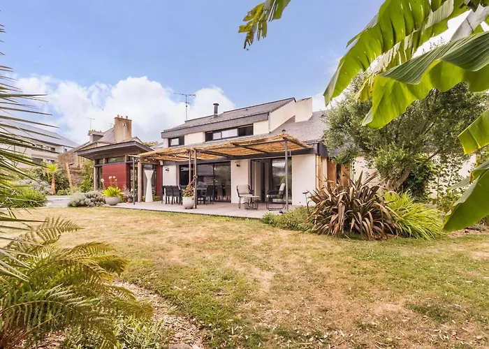 Maison Spacieuse Avec Piscine Chauffee, Animaux Admis - Fr-1-306-1314 別荘 Nozay