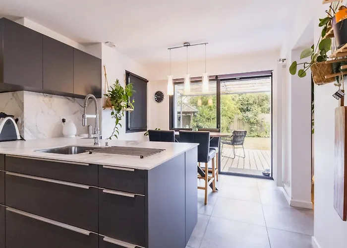 別荘 Maison Spacieuse Avec Piscine Chauffee, Animaux Admis - Fr-1-306-1314