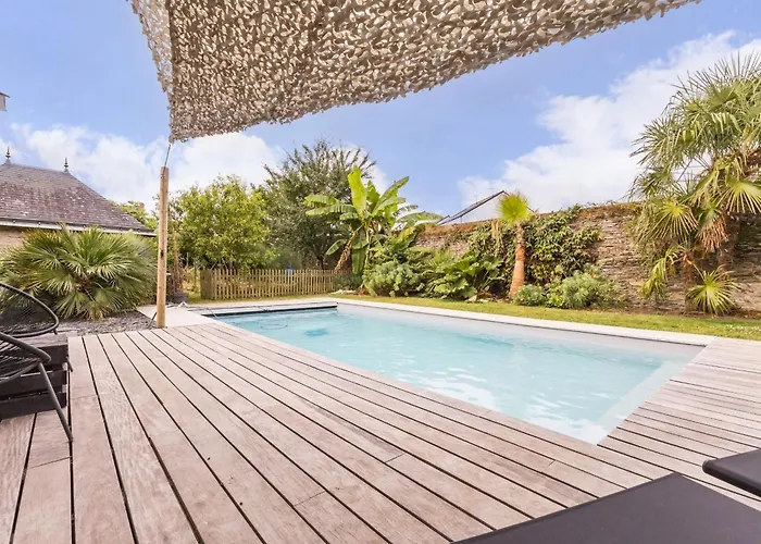 Maison Spacieuse Avec Piscine Chauffee, Animaux Admis - Fr-1-306-1314 *